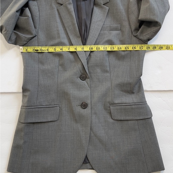 J. Crew 1035 Women’s suit set. Size: 6T - Picture 8 of 15